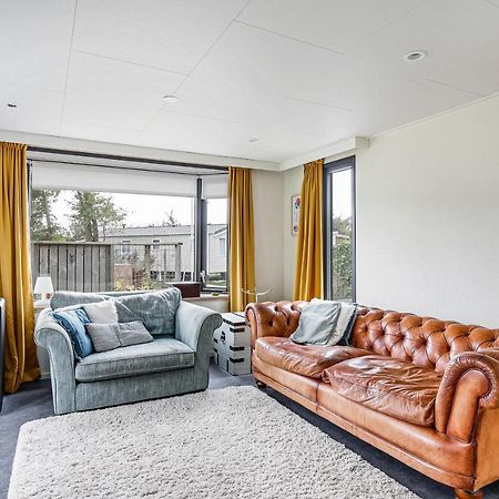 Huskes Hus En Hiem - Rent As One - Chalets 65 & 66 Villa Grou Esterno foto