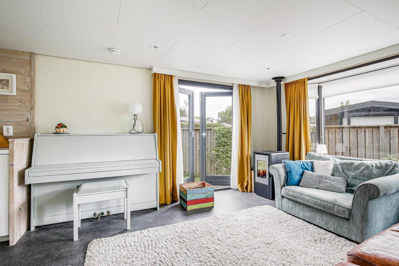Huskes Hus En Hiem - Rent As One - Chalets 65 & 66 Villa Grou Esterno foto